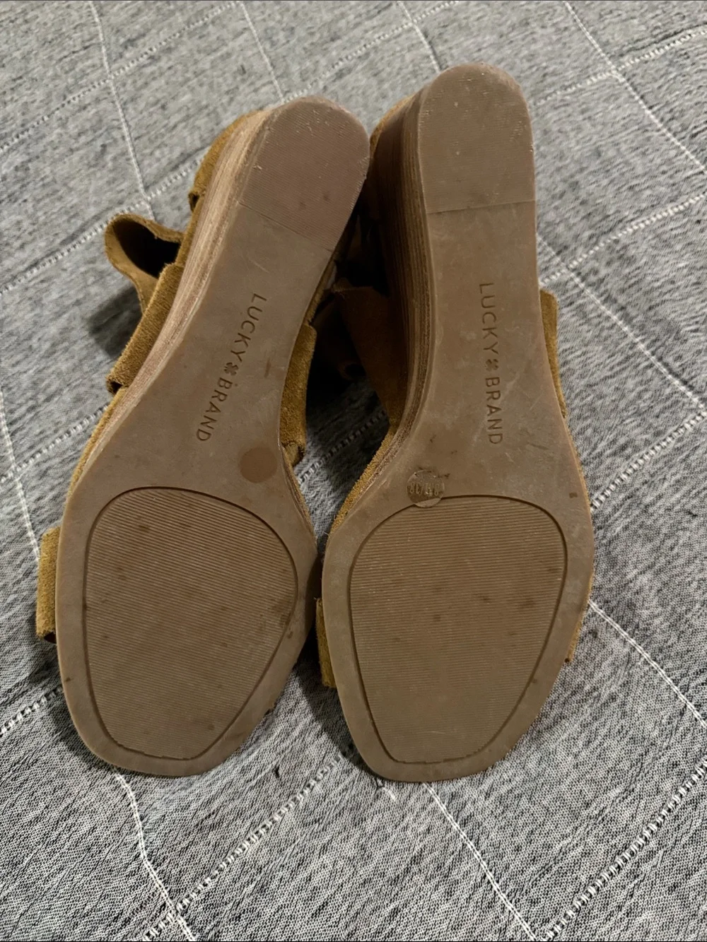 Women's Suede Wrap Sandals in Olive Brown